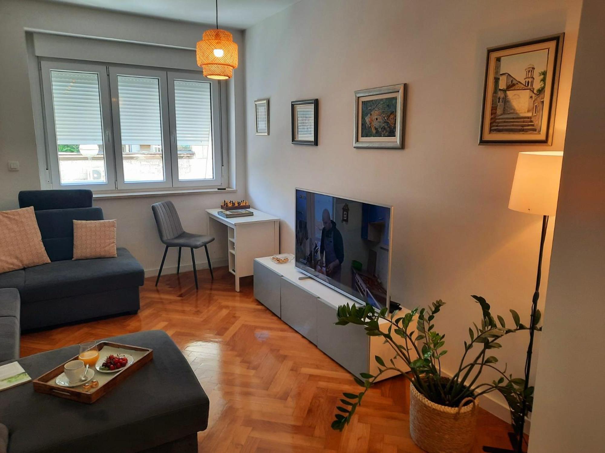 Home Apartment