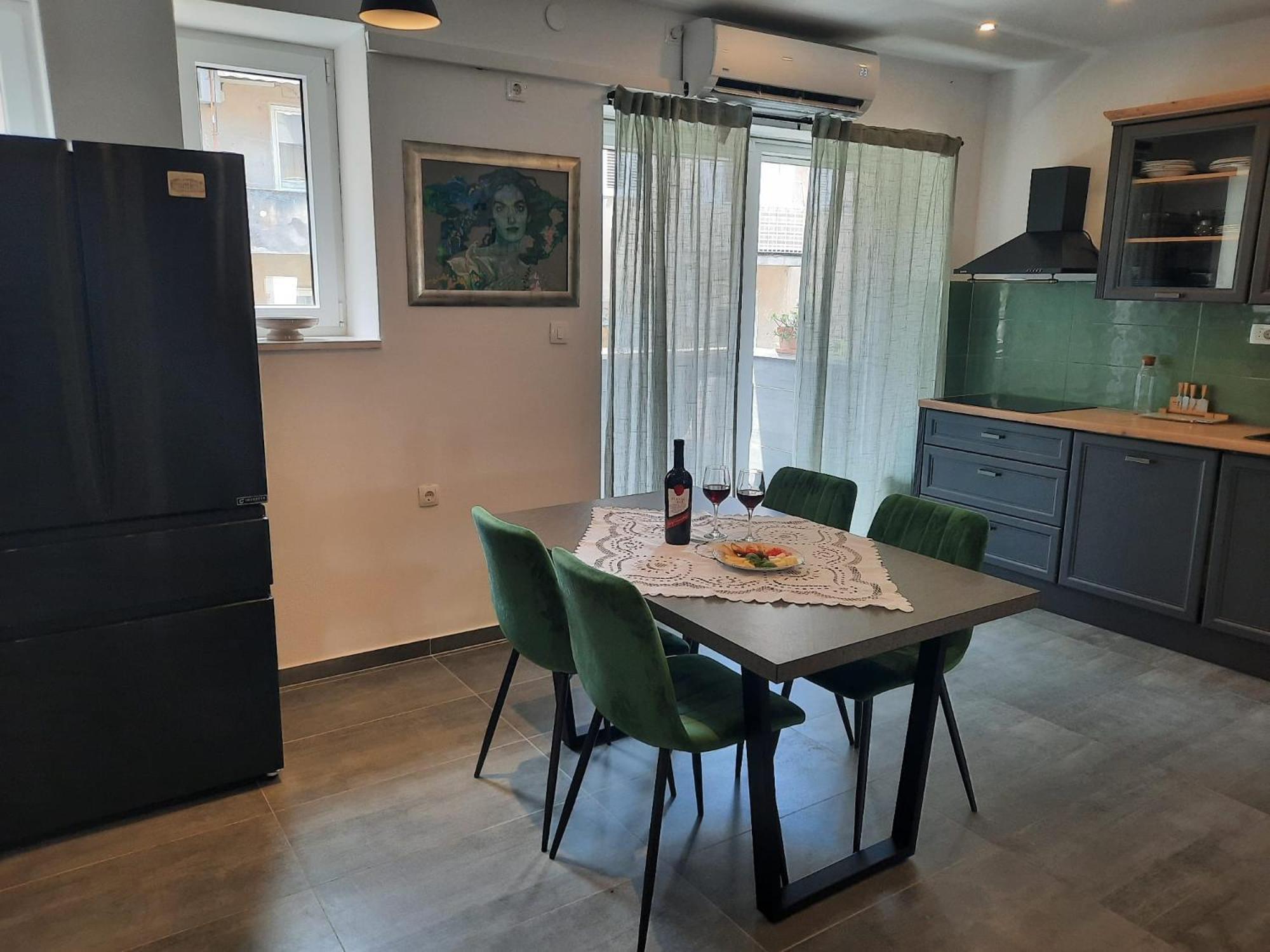 Home Apartment